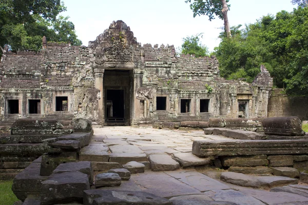 Puerta del templo preah khan, angkor, cambodia —  Fotos de Stock