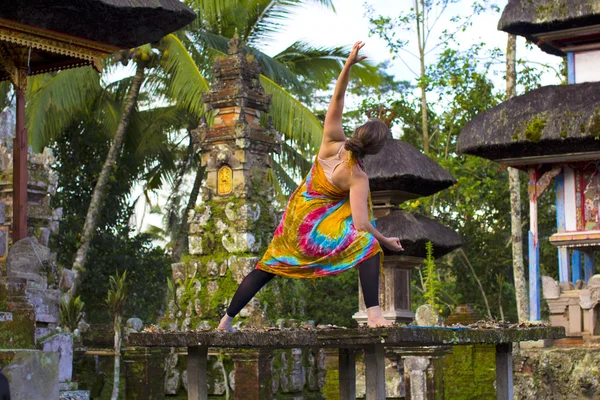 Bali dili Tapınağı Yoga