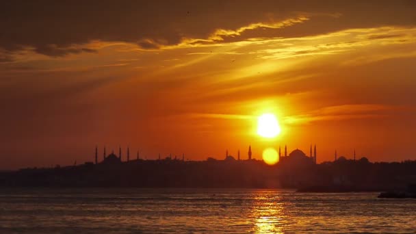 Mezquita de la ciudad de Estambul, Santa Sofía — Vídeo de stock