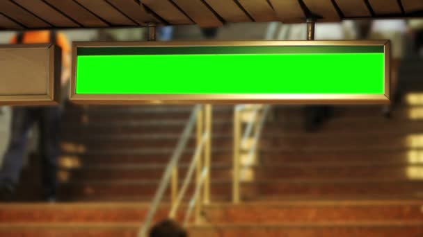 Überfüllte U-Bahn-Treppen — Stockvideo