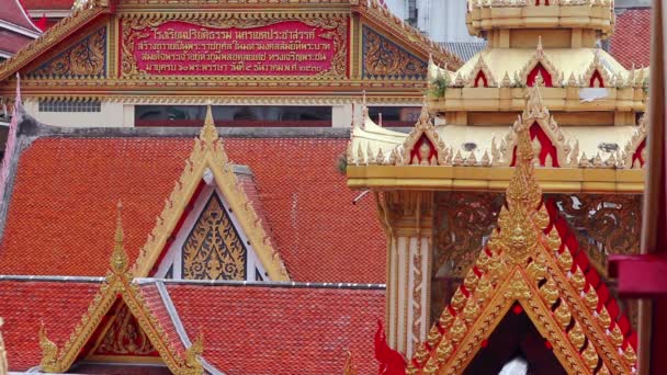 Telhados do templo budista — Vídeo de Stock