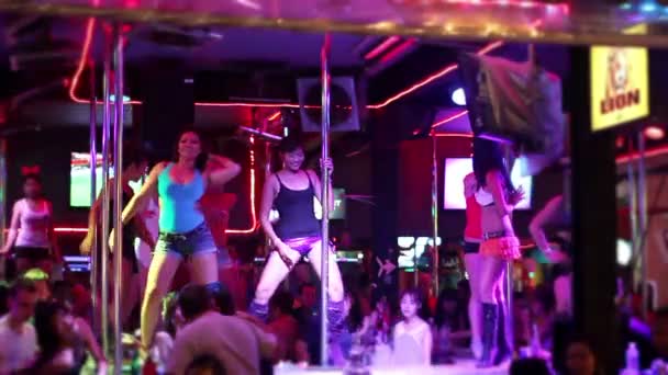 Striptease-Club mit nackter Performance — Stockvideo