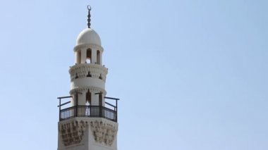 Bahreyn caminin minaresi