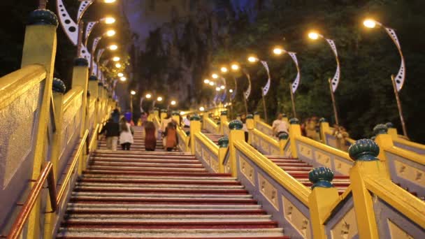 Nuit dans les grottes de Batu, Kuala Lumpur, Malaisie — Video