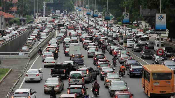 Traffic jam in city center — Stock Video
