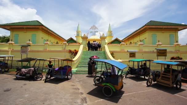 Penyengat Adası, Endonezya ahşap evler — Stok video
