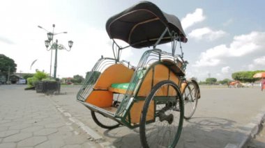 cyclo Endonezya ile ulaşım