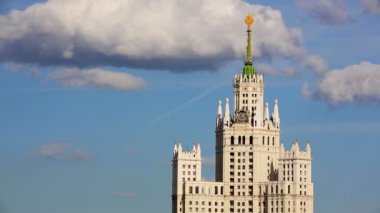 stalinist dönemin Moskova Binası