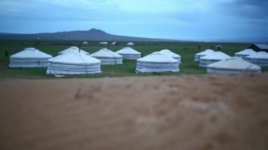 Merkez Moğolistan, Moğol ger