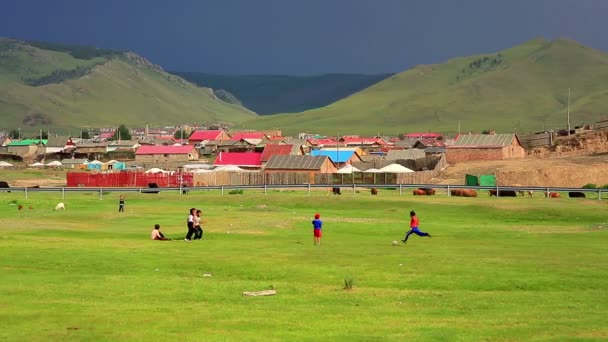 Kids playing — Stock Video