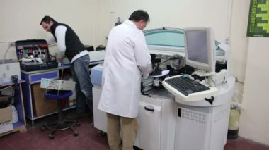 Labaratuar donanımları hazırlamak