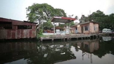 Çeltik içinde kerala önemsizden