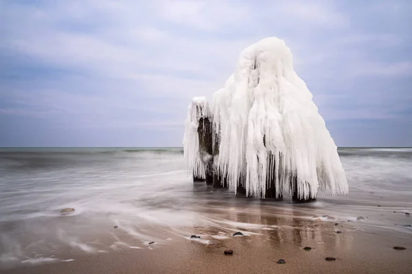 Zima Wybrzeżu Morza Bałtyckiego Kuehlungsborn Niemcy — Zdjęcie stockowe