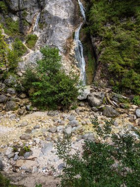 Almanya 'nın Berchtesgaden Alplerinde Gorge Almbachklamm.