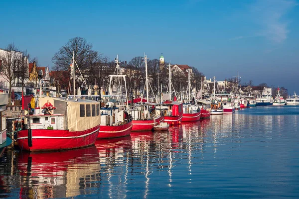 Barcos Pesca Invierno Warnemuende Alemania — Foto de Stock