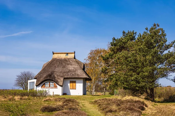 Cottage Vitte Neuendorf Island Hiddensee Germany — Stock Photo, Image