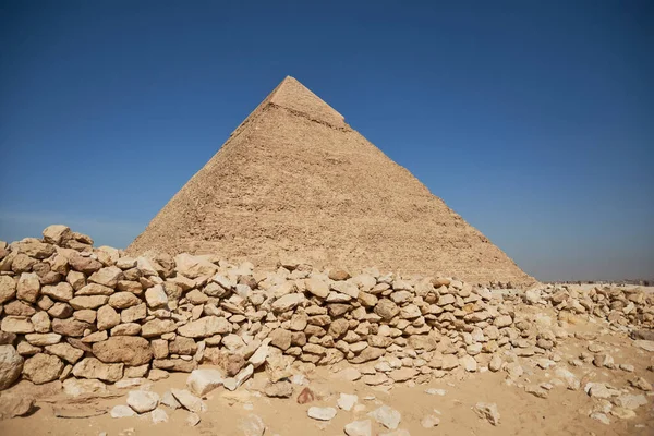 카프르 피라미드 카프라 렌으로 도읽을 수있음 또는체 피라미드는 이집트의 피라미드중 — 스톡 사진