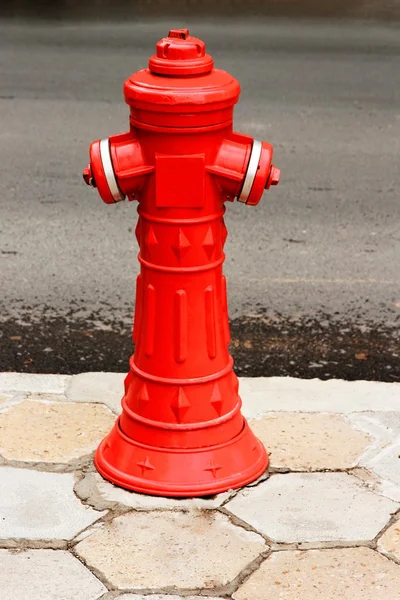 Roter Feuerhydrant — Stockfoto