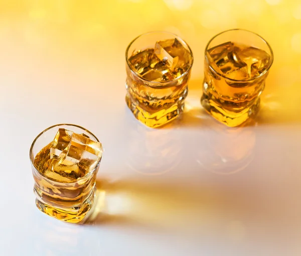 Whisky with ice — Stock Photo, Image