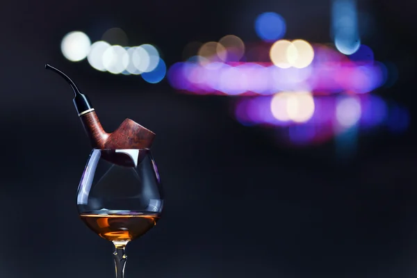 Cognac and pipe — Stock Photo, Image