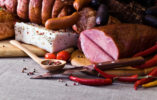Smoked meat and sausages — Stock Photo, Image