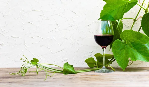 Glas met rode wijn — Stockfoto