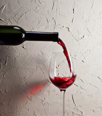 Kırmızı şarap.