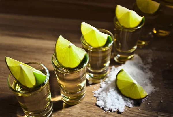 Tequila , lime and salt — Stock Photo, Image