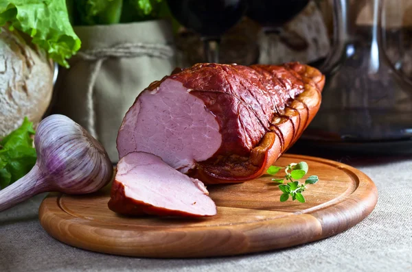 Geräuchertes Fleisch — Stockfoto