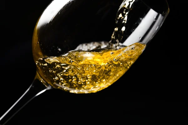 White wine on black — Stock Photo, Image