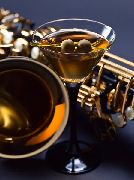 Martini and sax — Stock Photo, Image