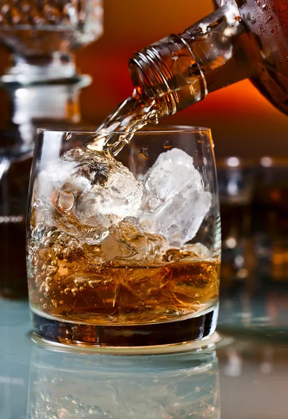 Glas met whisky — Stockfoto