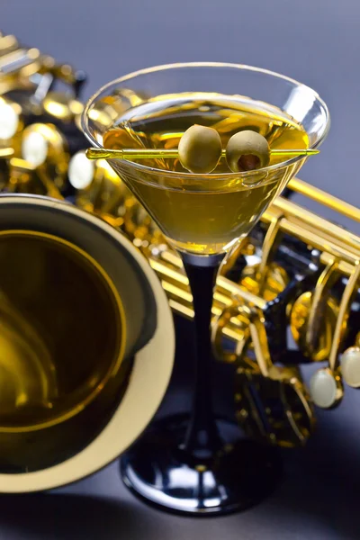 Martini and sax — Stock Photo, Image