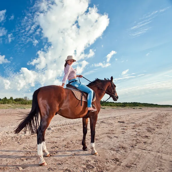 Young  beautiful girl with horse — Stock Photo, Image