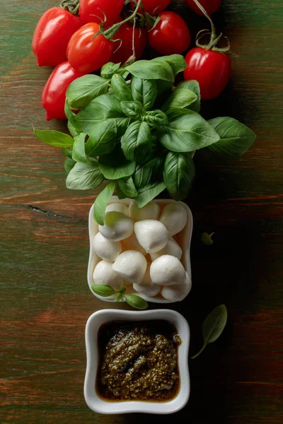 Mozzarella Cheese Basil Pesto Tomatoes Dark Green Wooden Table Top — Photo