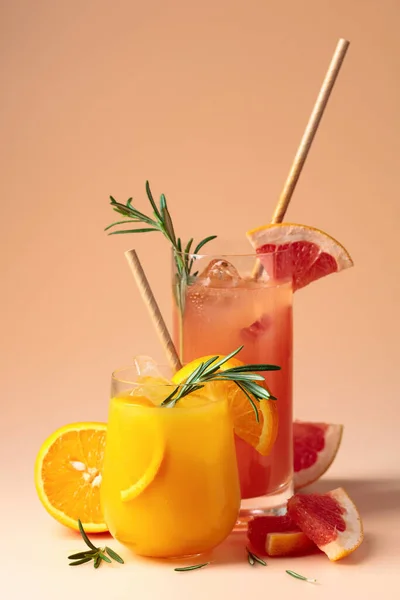 Orange Grapefruit Juice Glasses Rosemary Ice Copy Space — 스톡 사진