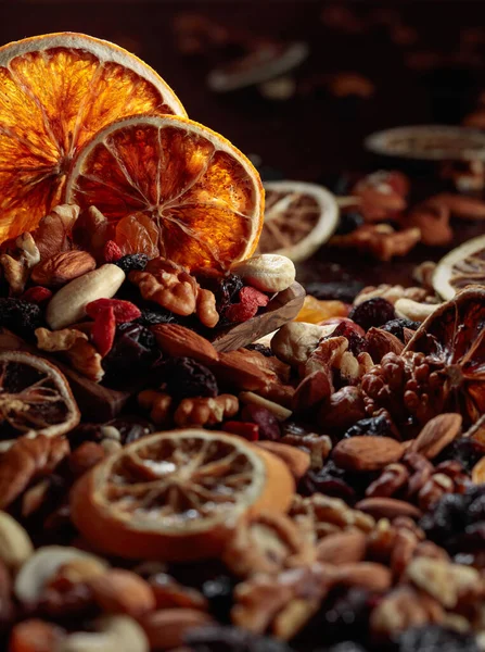 Sušené Ovoce Ořechy Prezentované Rozinky Vlašské Ořechy Mandle Goji Bobule — Stock fotografie