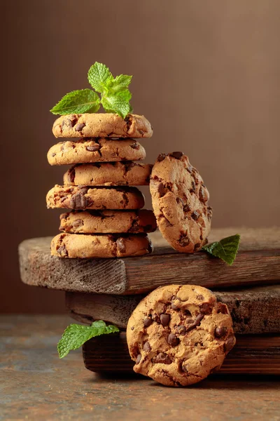 Freshly Baked Chocolate Cookies Mint Rustic Brown Background Copy Space — Fotografia de Stock