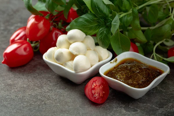 Mozzarella Cheese Basil Pesto Sauce Tomatoes Old Stone Table Traditional — Photo