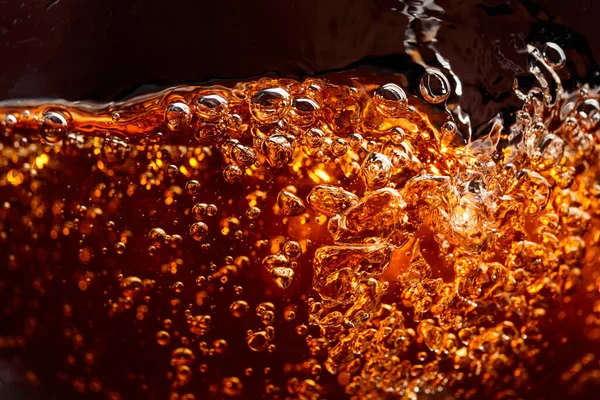 夏の飲み物を泡で冷ますテクスチャ マクロショット — ストック写真