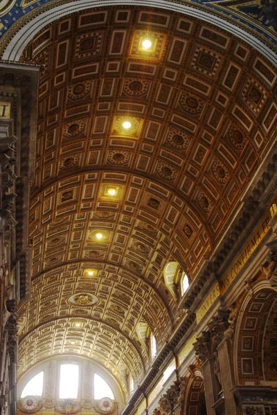 Interior da catedral de São Pedro — Fotografia de Stock