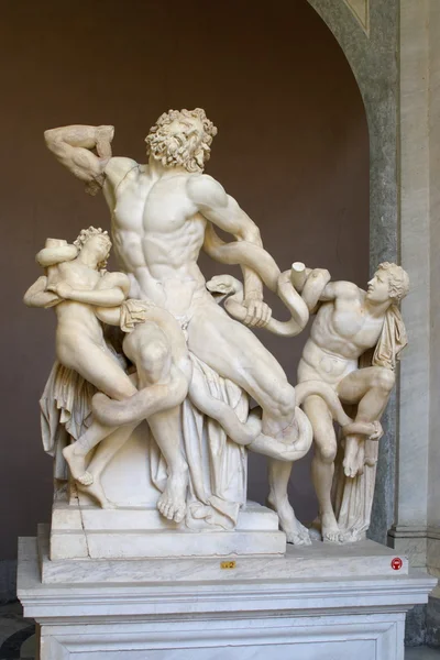 Sculpture and statues in Vatican museums — Stock Photo, Image