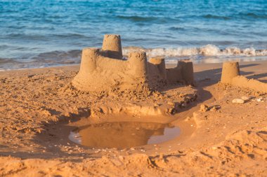 Sandcastle - bina tasarruf yapma kavramı