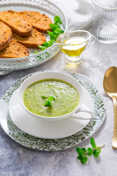 Homemade Zucchini Soup Tomato Ciabatta Bread Herbs — Stock Photo, Image