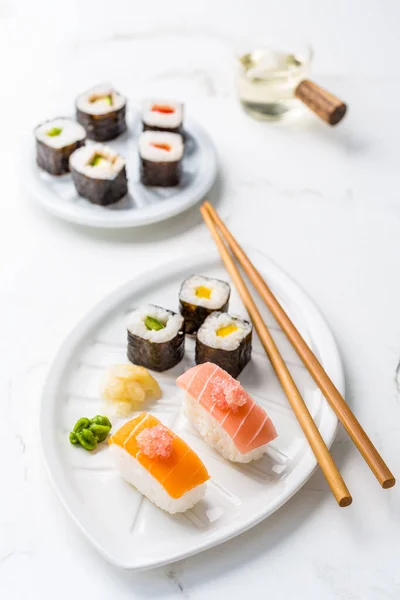 Assortment Vegan Sushi Vegetables Seitan Konjac Plant Tofu Fish Substitutes — Stock Photo, Image