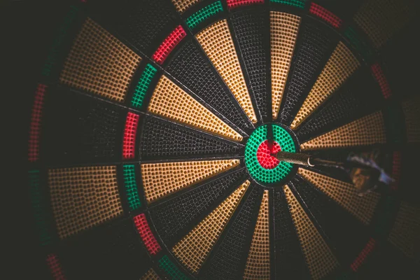 Business Concept Target Goal Concept Dart Arrow Hit Bulleyes Dartboard — Foto de Stock