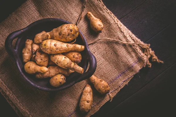 Raw Jerusalem Artichoke Topinambur Vegetable Root Bowl — ストック写真