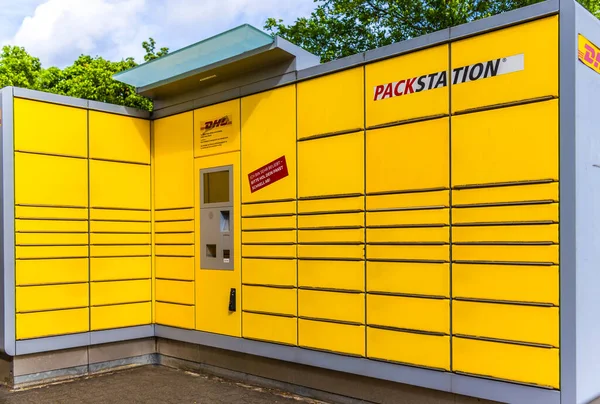 Hockenheim Germany August 2022 Dhl Packstation Packing Station Sending Receiving — Fotografia de Stock