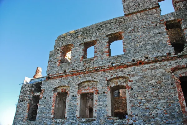 Ruinas del castillo —  Fotos de Stock