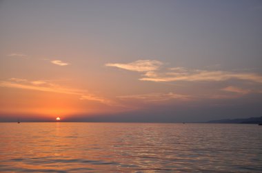 günbatımı Harbour